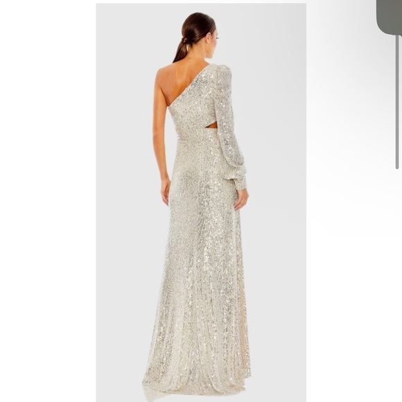 Mac Duggal One Shoulder Silver Sequin Gown 26730 - Picture 4 of 13